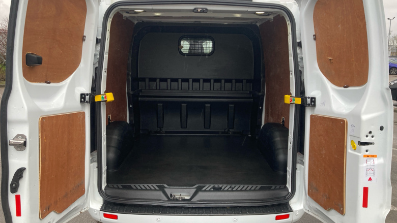 Ford Transit Custom 300 L2 Diesel Fwd 2.0 EcoBlue 170ps Low Roof D/Cab Limited Van Auto